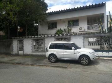 Casa · 412m² · 5 Quartos · 2 Vagas · Casa de rua - Duplex / Residencial / Curicica