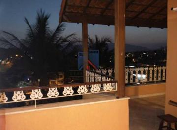 Casa · 334m² · 4 Quartos · 5 Vagas · CASA 4 QUARTOS PECHINCHA