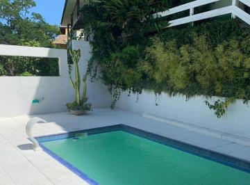 d8b68cbc53e0cd109c1d59bc00f1062e0add6a05 · Casa com 4 quartos e área gourmet em Itaipu