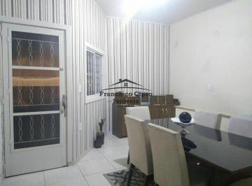 Casa · 200m² · 4 Quartos · Casa à venda no bairro Vila dos Comerciarios - Guaratinguetá/SP