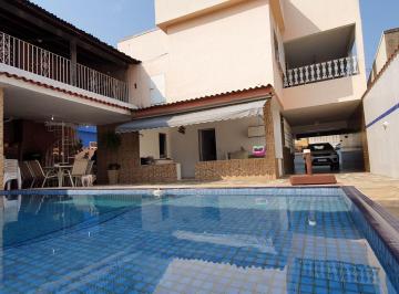 Casa · 200m² · 4 Quartos · 3 Vagas · Ótima Casa em Rua Sem Saída, 4 Quartos, Lazer Completo e Energia Solar, Galo Branco - SG