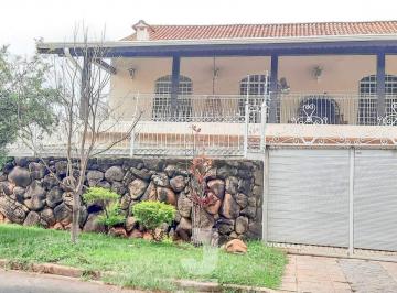 Casa · 415m² · 4 Quartos · 6 Vagas · Casa à Venda com 415m² e 4 quartos no Bairro do Taquaral em Campinas/SP