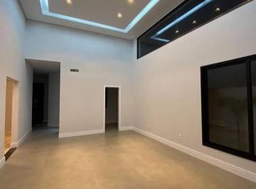 Foto 02 · Imóvel de alto padrão: casa em condomínio com 3 suítes e 4 vagas em Campinas-SP. Confira!