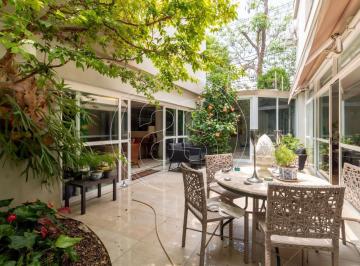 Casa · 386m² · 5 Quartos · 4 Vagas · LINDÍSSIMA CASA à VENDA no PLANALTO PAULISTA