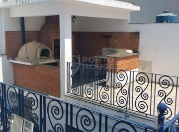 Casa · 155m² · 3 Quartos · 2 Vagas · Casa á Venda no bairro Saúde com 3 quartos sendo 1 suíte