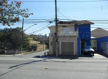 7352a0874e88fbefa41ab4f3e8fb2cbd.jpg · Sobrado de 114m² com 3 quartos