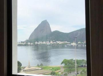 Apartamento de 3 quartos, Rio de Janeiro · Apartamento com 3 suítes + dep de empregada em Botafogo