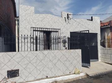Casa · 2 Quartos · 1 Vaga · - CASA EM ITAPARICA, NA CHEGAD