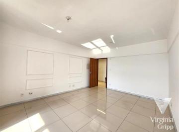 Comercial · 28m² · 1 Vaga · Excelente sala comercial no centro de Betim