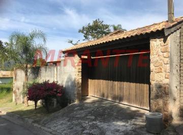 c37c4b573a93ea1924b84ab2b1068ee0.jpg · Sobrado de 317m² com 3 quartos