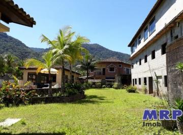 Foto 08 · Casa com chalés à venda na Praia da Lagoinha em Ubatuba.