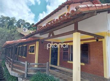 fdad096fb2b5b79658f0c904a40da410b001efc1 · Casa com 4 dormitórios à venda, 136 m² por R$ 600.000,00 - Itaipava - Petrópolis/RJ