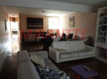 bf96f8e5a8041f8f7754b9624862273d.jpg · Sobrado de 205m² com 3 quartos