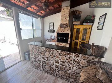 Casa · 216m² · 3 Quartos · Casa para Venda no Centro de Pelotas-RS