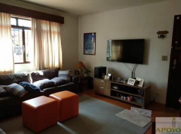 Casa · 171m² · 3 Quartos · 2 Vagas · Sobrado com 3 dormitórios com ar condicionado + edícula com 1 suíte com 171m²