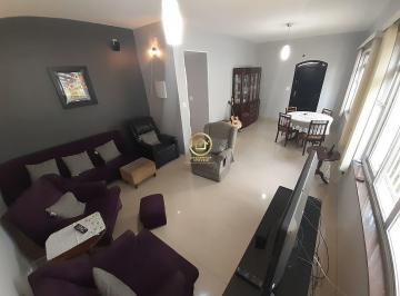 Casa · 300m² · 3 Quartos · Casa à venda - em Vila Ipojuca
