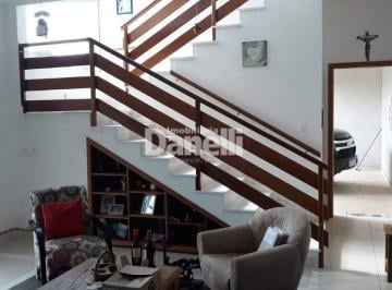 Casa · 265m² · 3 Quartos · 2 Vagas · Casa à venda, 3 quartos, 1 suíte, 2 vagas, Centro - Redenção da Serra/SP