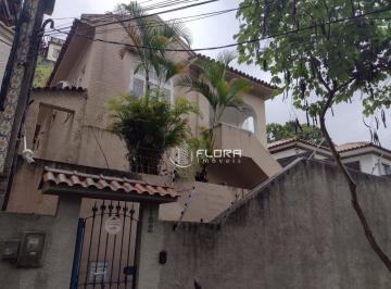 cfbfafd300ebd46c03055a0fbc1b6c66734cb990 · Casa com 3 dormitórios à venda, 120 m² por R$ 650.000,00 - Pe Pequeno - Niterói/RJ