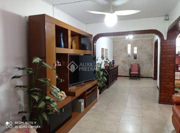 336741_iC679o7yi2C_336741606c573b00610.jpg · "Residência Espaçosa com 3 Quartos e Amplas Áreas de Convivência"