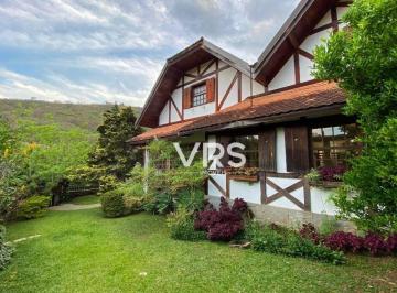 5862afa8d78fc2425848890b4a56b430968a6eb8 · Casa com 6 dormitórios à venda, 461 m² por R$ 1.590.000,00 - Albuquerque - Teresópolis/RJ