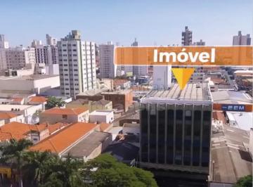 Fachada · Prédio comercial com 5 pavimentos Centro