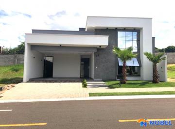 Foto 01 · Casa à venda em condomínio fechado em Cianorte Pr.