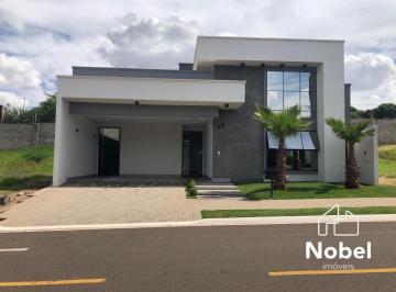 Foto 01 · Casa à venda em condomínio fechado em Cianorte Pr.