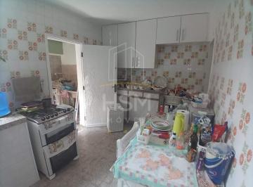 Casa · 149m² · 3 Quartos · Sobrado espaçoso na Nova Petrópolis com 3 dormitórios, edícula e excelente local