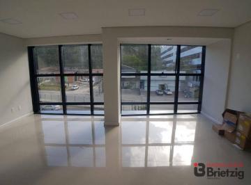 Sala de frente para Av Santos Dumont · Sala para alugar, 27 m² por R$ 1.700 + taxas/mês - Santo Antônio - Joinville/SC