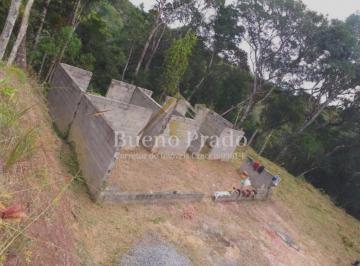 Foto 02 · Terreno com ótima topografia com casa em fase de construção!