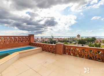 292707_iU069Y153Yv374v553Yar_292707618ac25537937.jpg · EXCELENTE CASA DE CONDOMÍNIO COM PISCINA E VISTA PERENE PARA O GUAÍBA