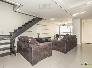 Apartamento · 185m² · 3 Quartos · 2 Vagas · Cobertura com 3 quartos à venda em Menino deus - RS