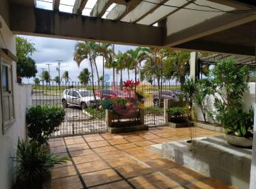 Casa · 212m² · 5 Quartos · 2 Vagas · Vendo Casa com 5/4 na Avenida Soares Lopes