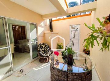 3bb5f1dd3bfd263fd4f3f752fc69579912bf99e5 · Casa com 4 dormitórios à venda, 215 m² por R$ 1.100.000,00 - Granja Viana - Cotia/SP