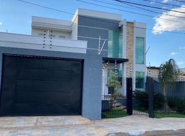 Casa · 304m² · 3 Quartos · 2 Vagas · Sobrado com 3 dormitórios à venda, 304 m² por R$ 1.199.000,00 - Jardim Liberdade - Maringá/PR