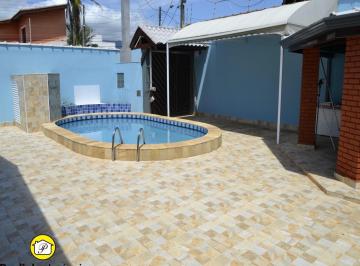 Foto 11 · Casa térrea reformada a venda a 150 metros da praia. Excelente Localização!