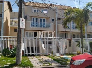 Foto 01 · Maravilhosa casa de 6 quartos à venda em Camboinhas, Niterói-RJ: 1 suíte, 2 salas, 5 banheiros, 2 va