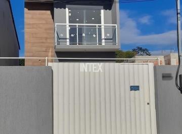 Foto 02 · Casa de 3 quartos à venda em Engenho do Mato, Niterói-RJ: 130m², 2 vagas de garagem, suíte e 3 banhe