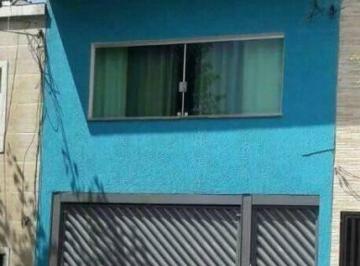 Casa · 180m² · 3 Quartos · 4 Vagas · Sobrado na Barcelona