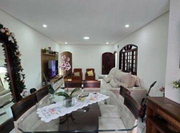 6e0d24b2678ea329bc24413bfd206b27e52eeb08 · Sobrado com 4 dormitórios à venda, 325 m² por R$ 700.000,00 - Jardim Paraventi - Guarulhos/SP
