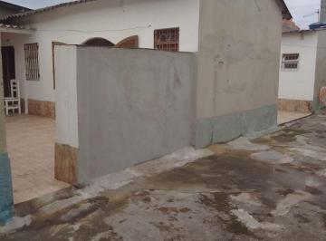 Casa de 3 quartos, Mongaguá · terrenão com 3 casas Mongaguá