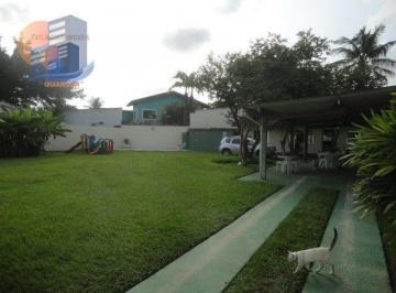 Casa · 100m² · 3 Quartos · 5 Vagas · Casa com Excelente Terreno em Localização Privilegiada na Praia da Enseada – Guarujá