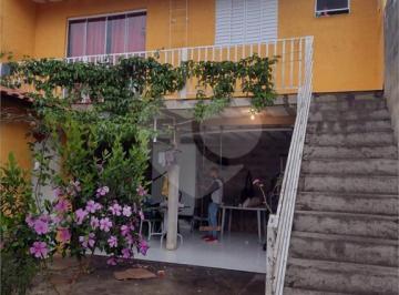 Imagem Principal · Casa de 3 dormitórios no Botujuru