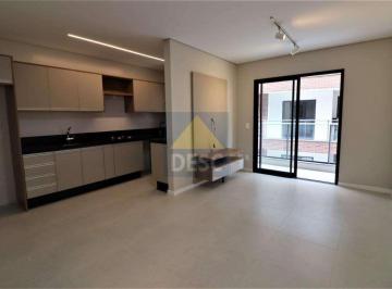 Apartamento · 55m² · 1 Quarto · 1 Vaga · Apartamento para locação semi-mobiliado de 01 dormitório, rua 3300 em Balneário Camboriú