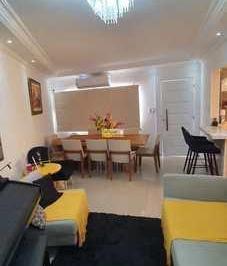 Casa · 180m² · 3 Quartos · 1 Vaga · Casa térrea 3 dorms, V. Valença, SV - R$ 750 mil