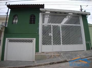 Casa · 136m² · 2 Quartos · 2 Vagas · Casa com 2 Dormitórios, Quintal e 2 Vagas de Garagem - Bela Vista - Osasco.