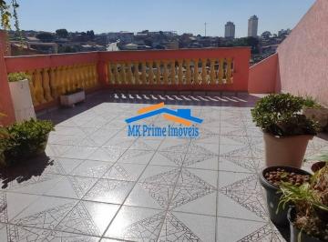 Casa · 190m² · 3 Quartos · 2 Vagas · Sobrado com 3 Dormitórios, Suíte com Hidromassagem - Jd. Veloso - Osasco.