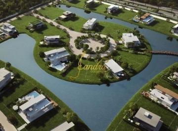 Terreno · 532m² · Terreno condomínio Sense Beira lago