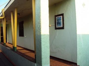 Casa · 440m² · 4 Quartos · 4 Vagas · Vila Agrícola em Jundiaí - 2 casas em terreno de 440 m²