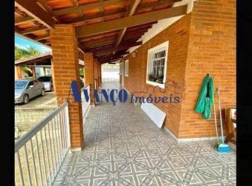 Rural · 1040m² · 5 Quartos · 4 Vagas · Excelente Chácara em ótima localização - Estuda Permuta